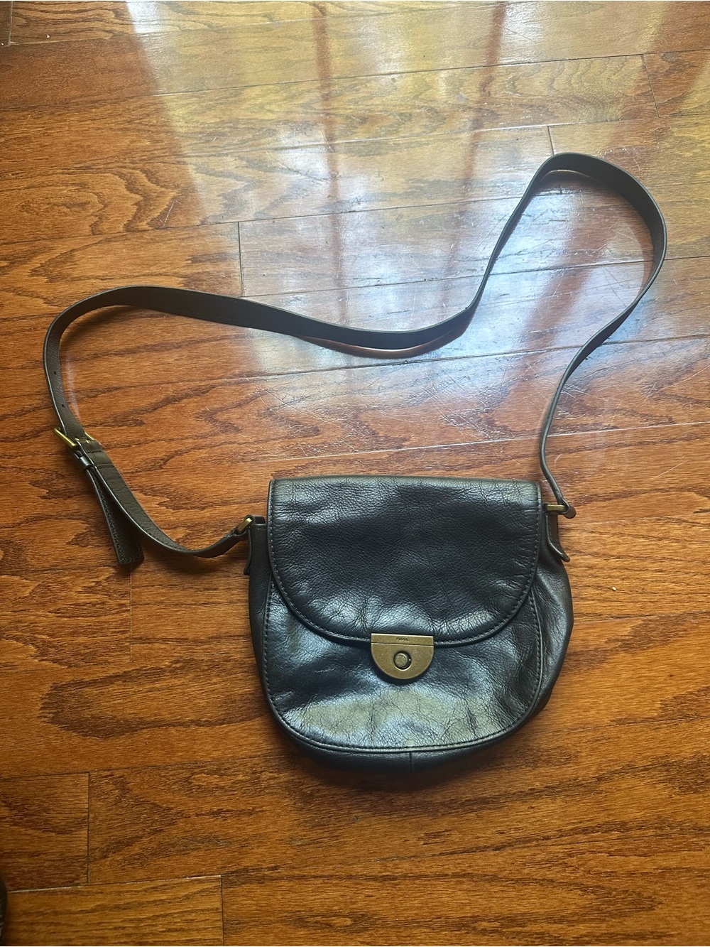 Fossil Black Leather Saddle Crossbody with Brass Turn-Lock